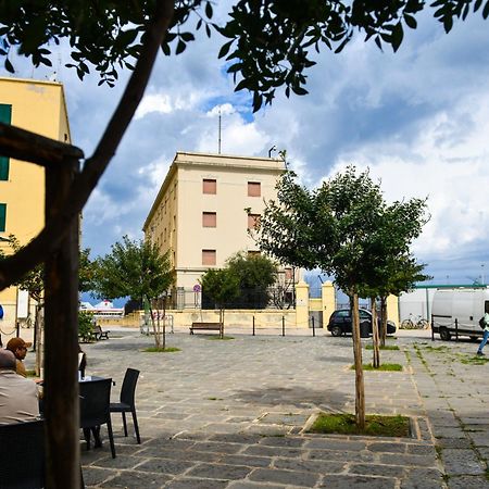 Le Tre Meraviglie Hotel Bari Exterior foto